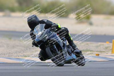 media/Mar-14-2024-Racers Edge (Thu) [[4dba5072a2]]/B Group/Session 3 Turn 4/